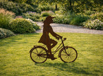 Lade das Bild in den Galerie-Viewer, Fahrradfahrerin Annelies
