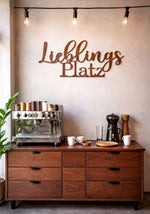 Lade das Bild in den Galerie-Viewer, Wandschriftzug Lieblingsplatz
